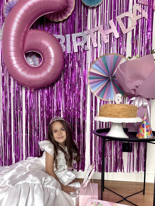 Сукня святкова на дівчинку 116р