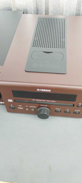Музичний Центр Yamaha CRX-040 / USB / CD / Ipod / iphone