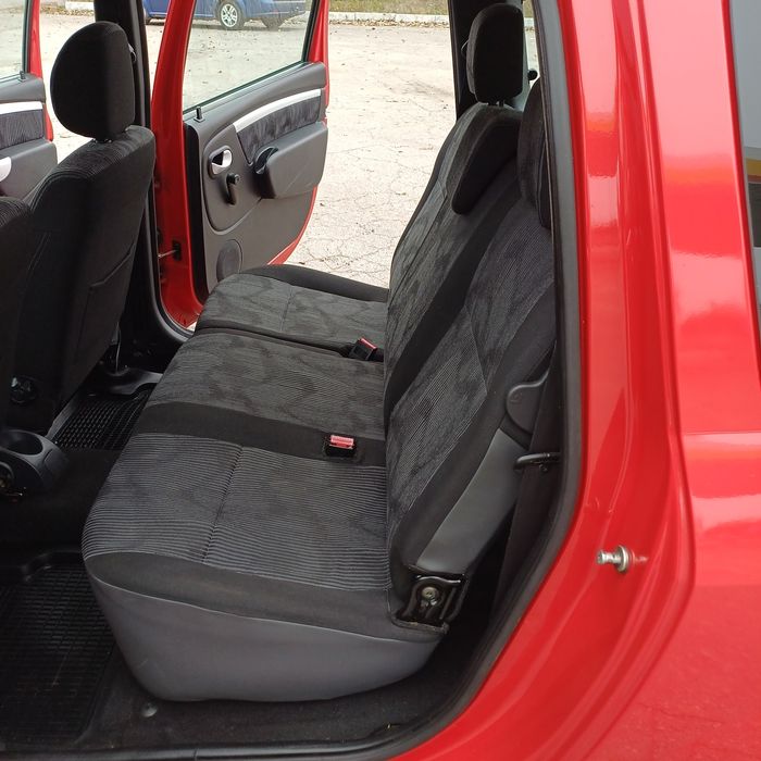 Продам Dacia Logan MCV 1.6 16V