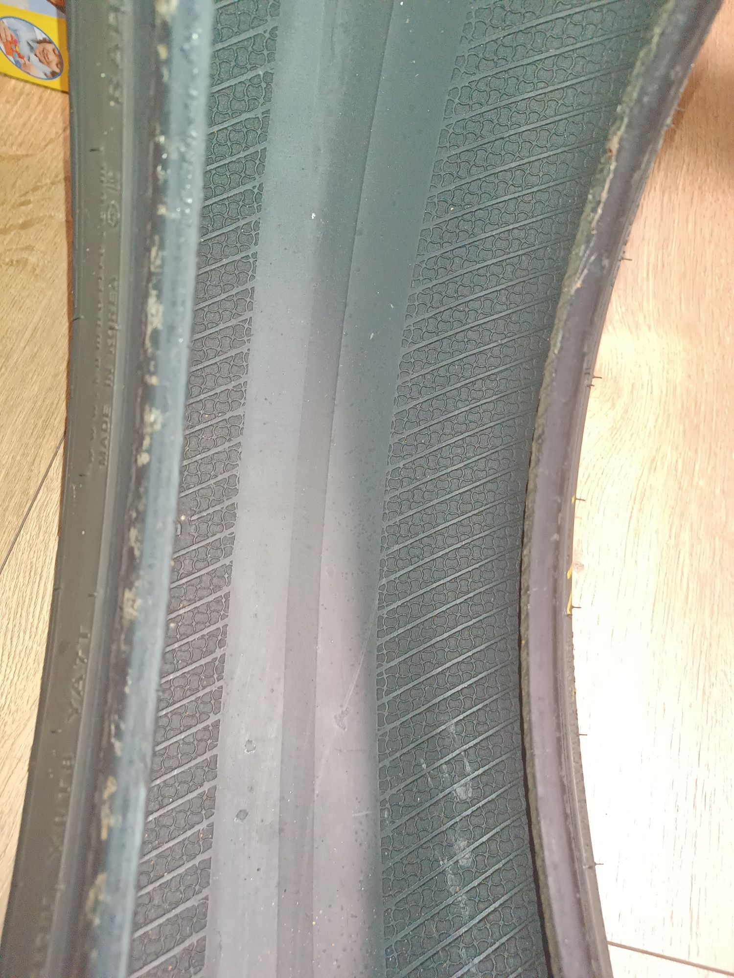 Шина літня  215/60R16 Kumho Sense