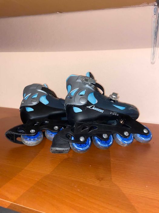 Patins em linha de criança