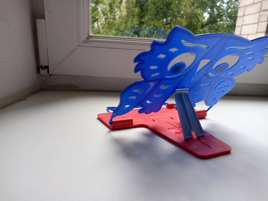 Подставка для книг , планшета , телефона и т.д.