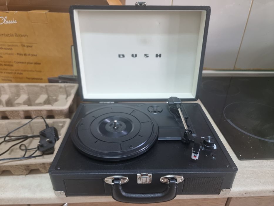 Gira-discos Bush Classic