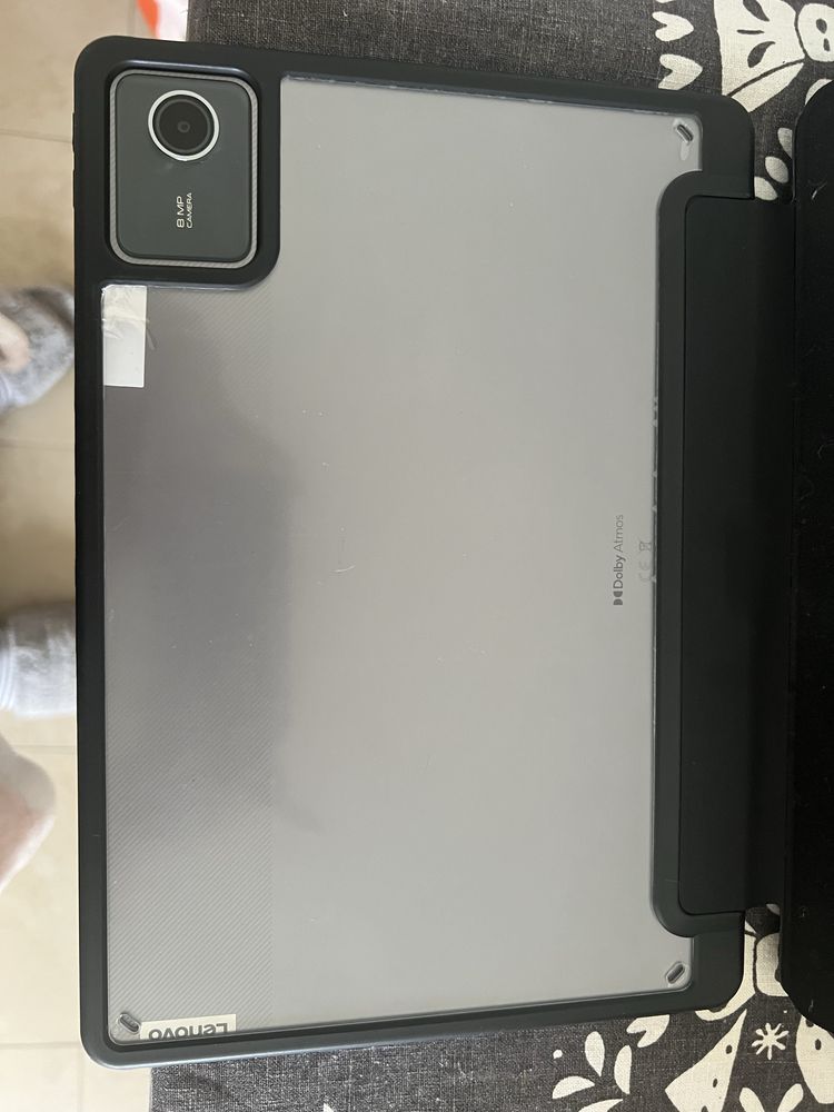 Tablet Lenovo M11 com caneta e capa