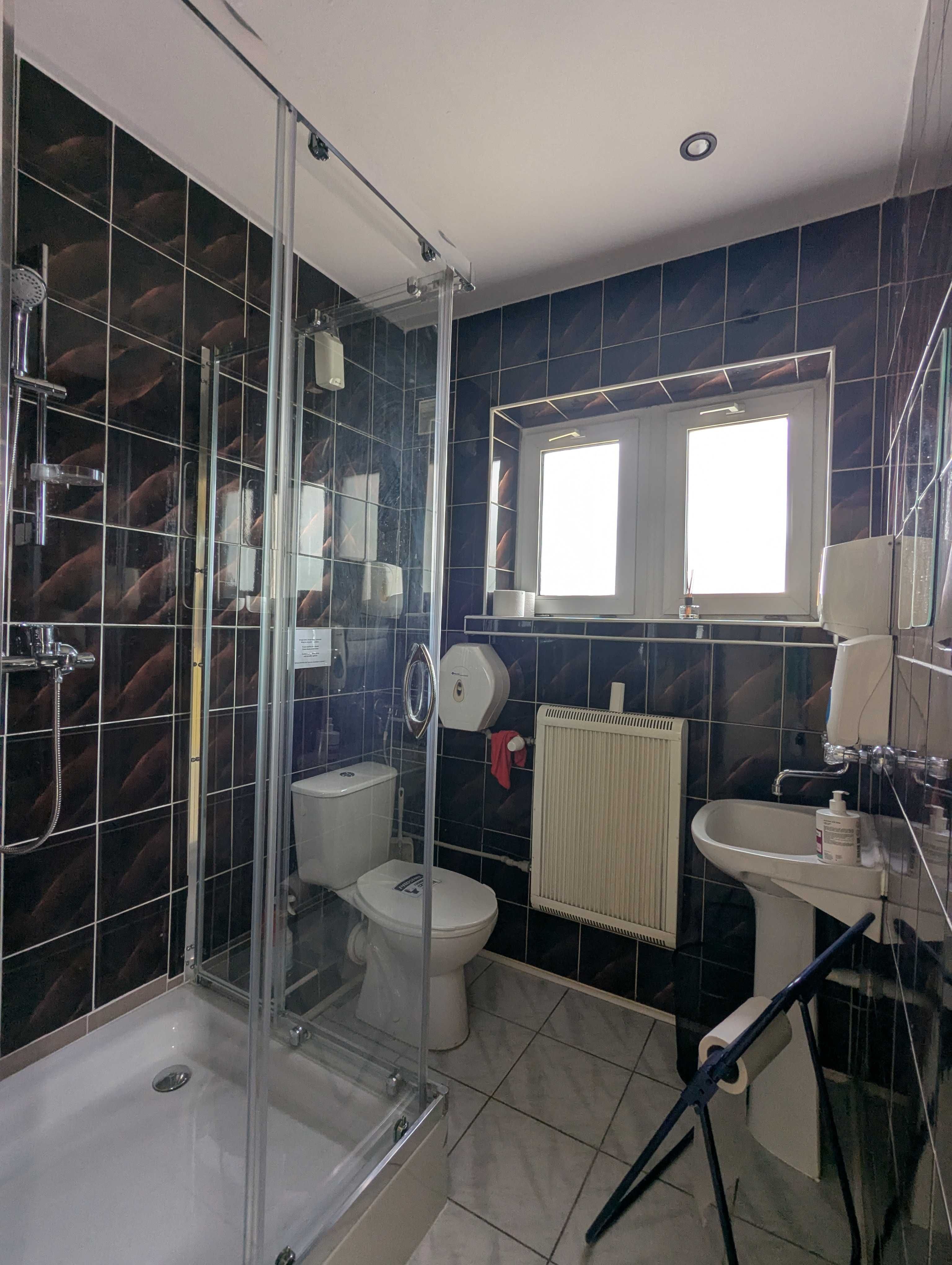 Lokal 100m2 poddasze, 4 pokoje, łazienka, aneks kuch. Grunwaldzka 258