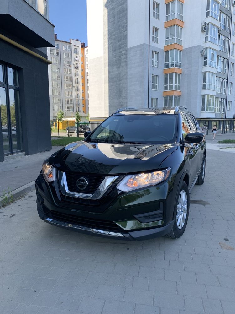 Нісан Рог  2019 р
