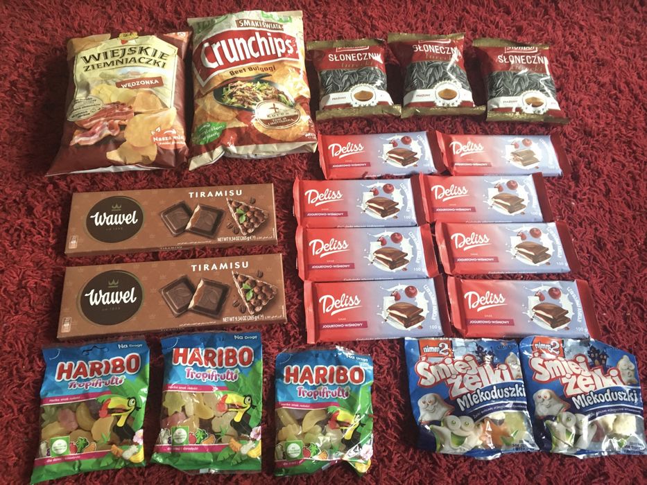 Zestaw słodyczy i przekąsek  Haribo deliss Wawel nimm2