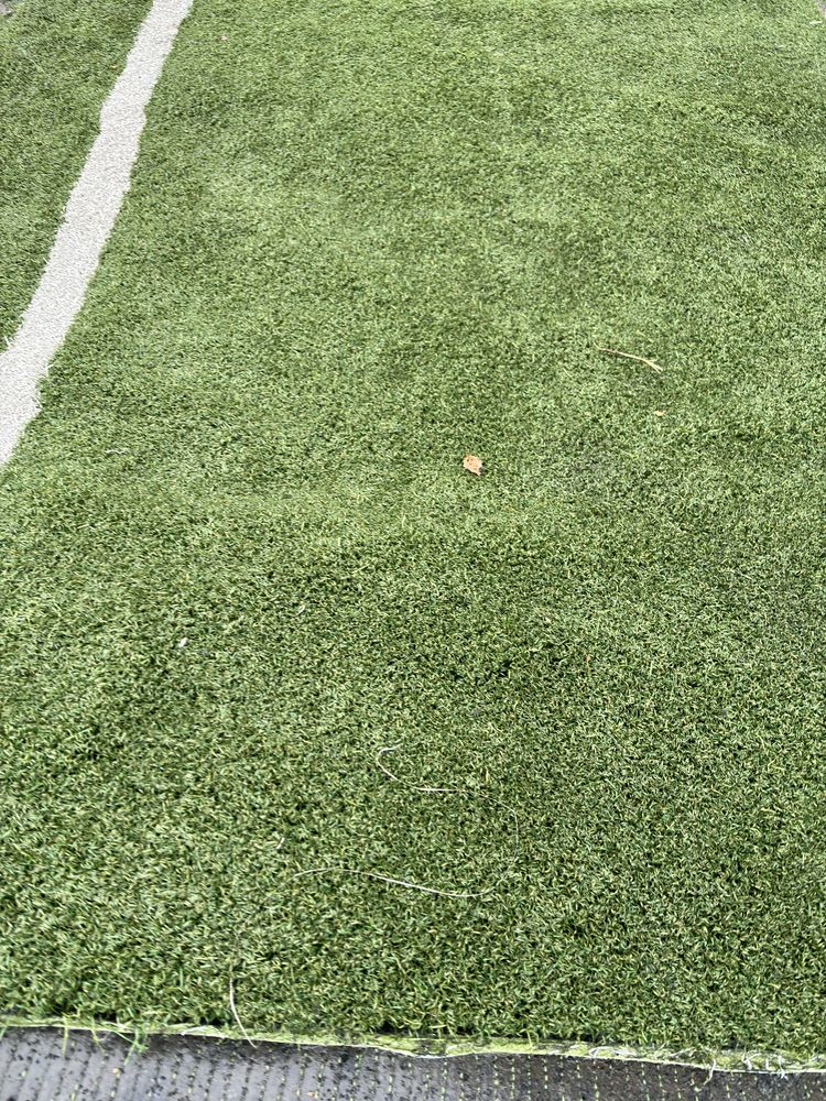 Plac zabaw.Sztuczna trawa Orlik.Włos 6 cm