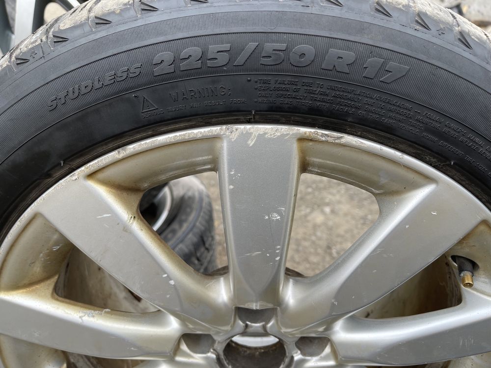 Диски R17 audi титани шини резина колеса