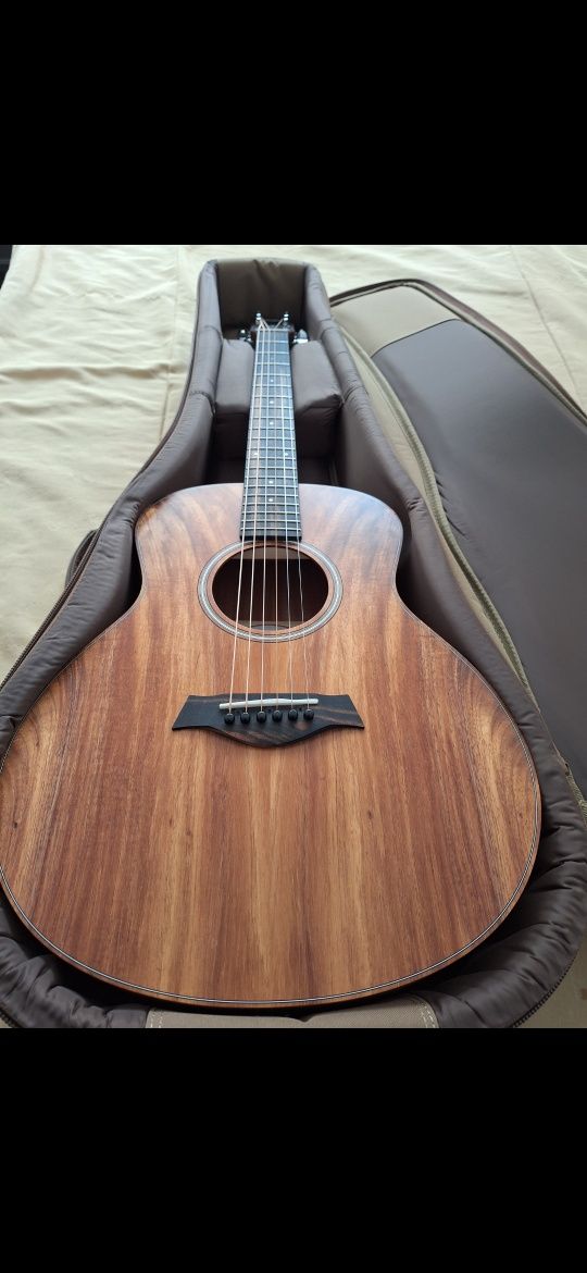 Guitarra electro-acustica Taylor GS Mini-e Koa ES-B