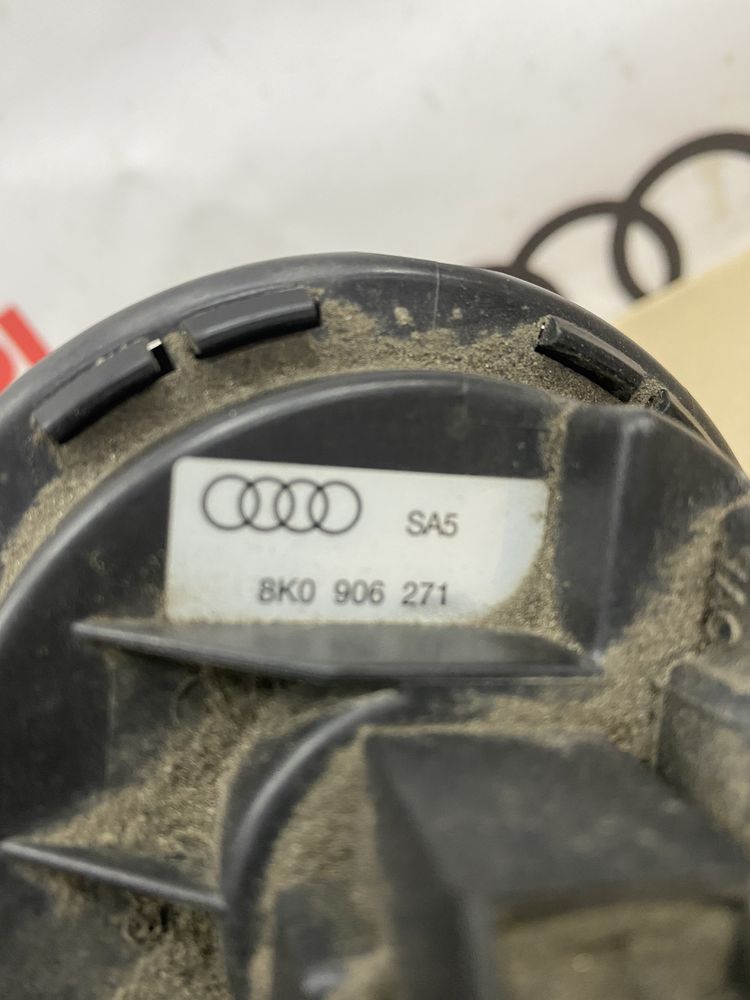 Диагностический насос абсорбера Audi A4 B8 A5 Q5 8k0906271 8K0906253E