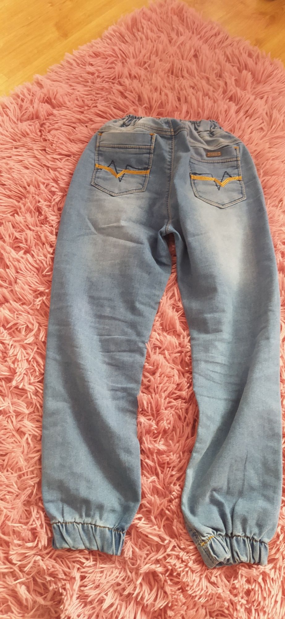 Spodnie dziewczęce jeansowe