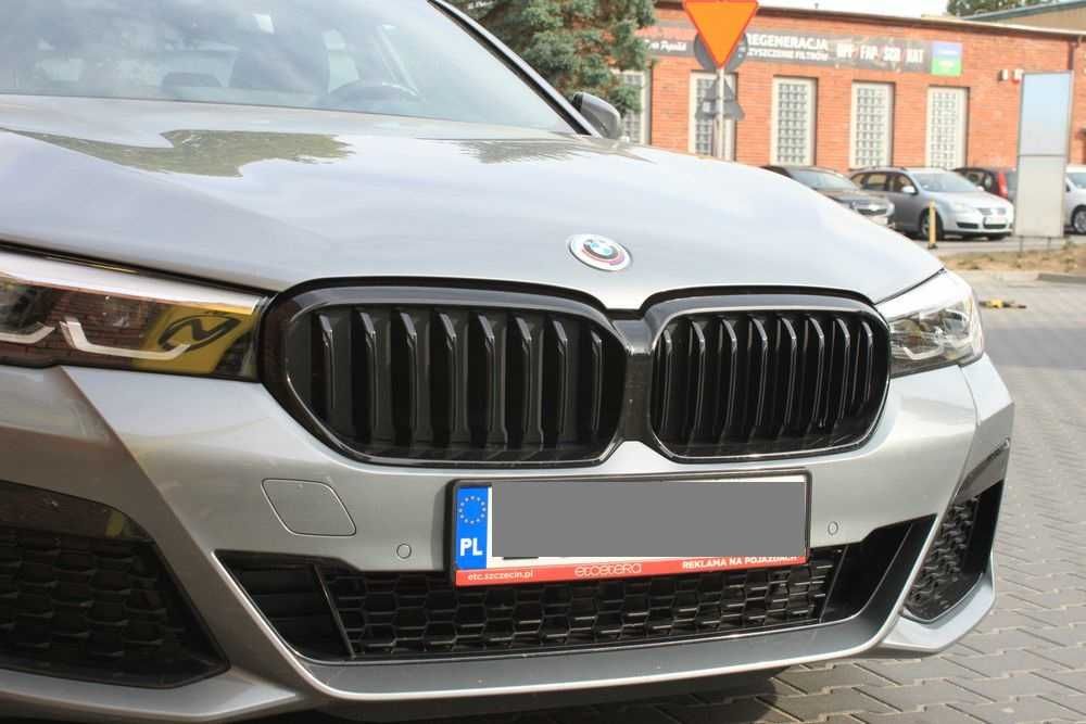 Grill Atrapa Nerki M-PERFORMANCE do BMW 5 G30 G31 LCI OEM BMW bez FP