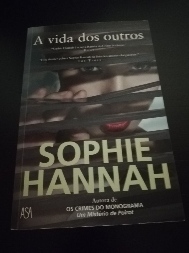 A Vida dos Outros (Sophie Hannah)