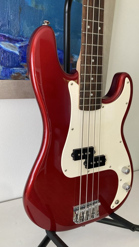 Squier precision bass affinity series 2011 r.