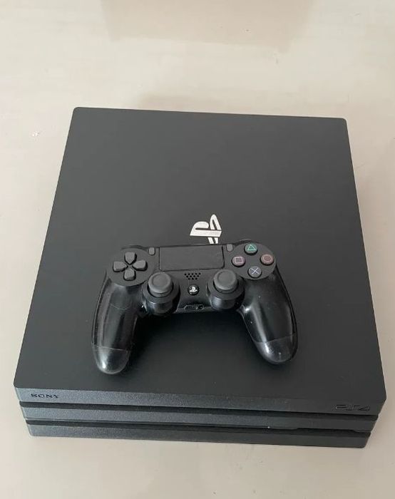 O PlayStation 4 pro 1TB