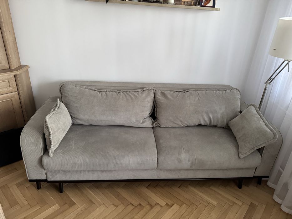 Kanapa sofa do salonu z funkcją spania