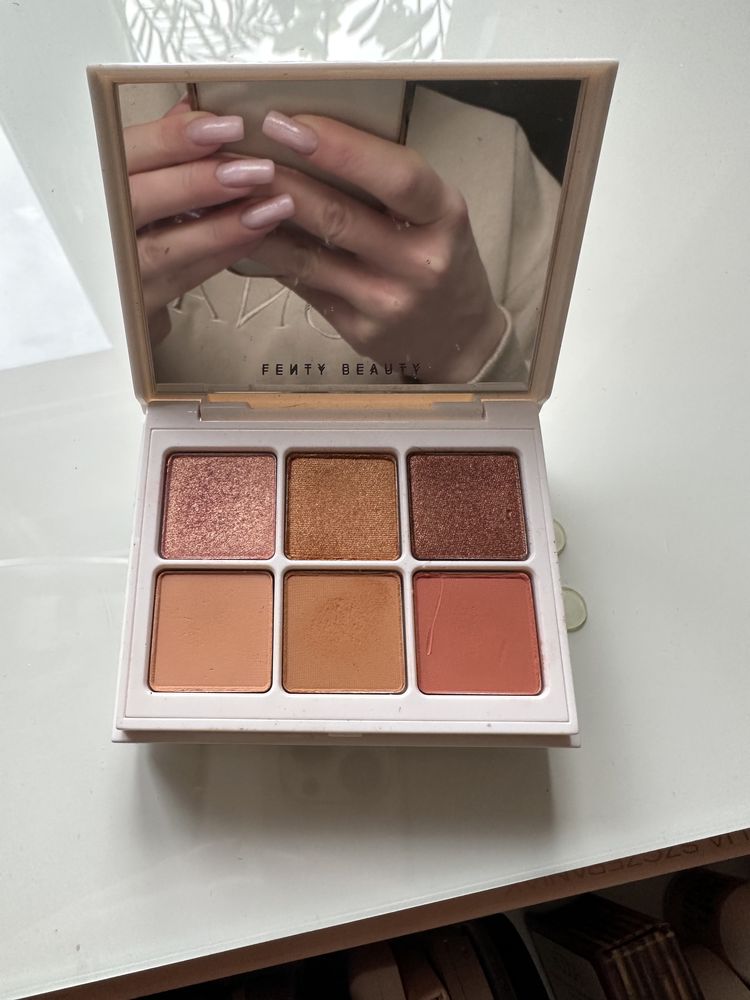 Fenty beauty paletka