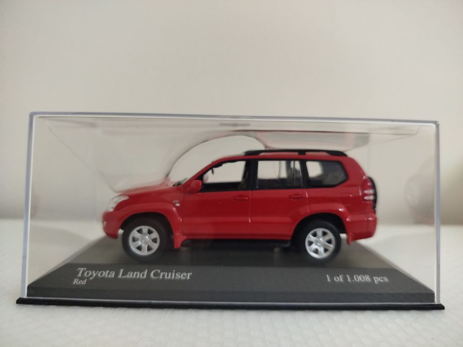 Miniatura Toyota Land Cruiser 1/43 Nova