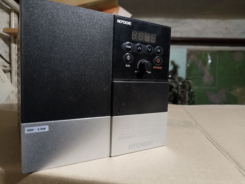 Перетворювач частоти N700E-037HF  HYUNDAI