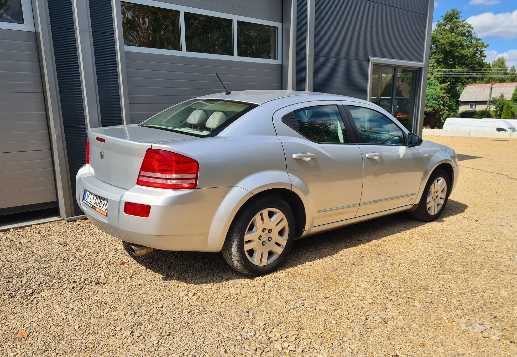 Dodge Avenger 2.0 140KM Szyberdach
