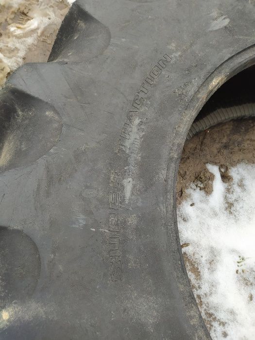 20,8 R38 Goodyear Super Traction J227