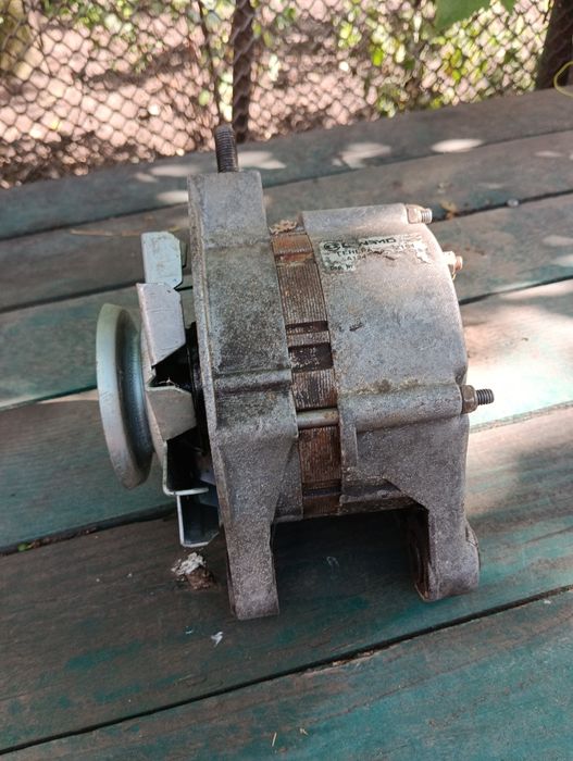 Генератор ВАЗ 2101 42 А