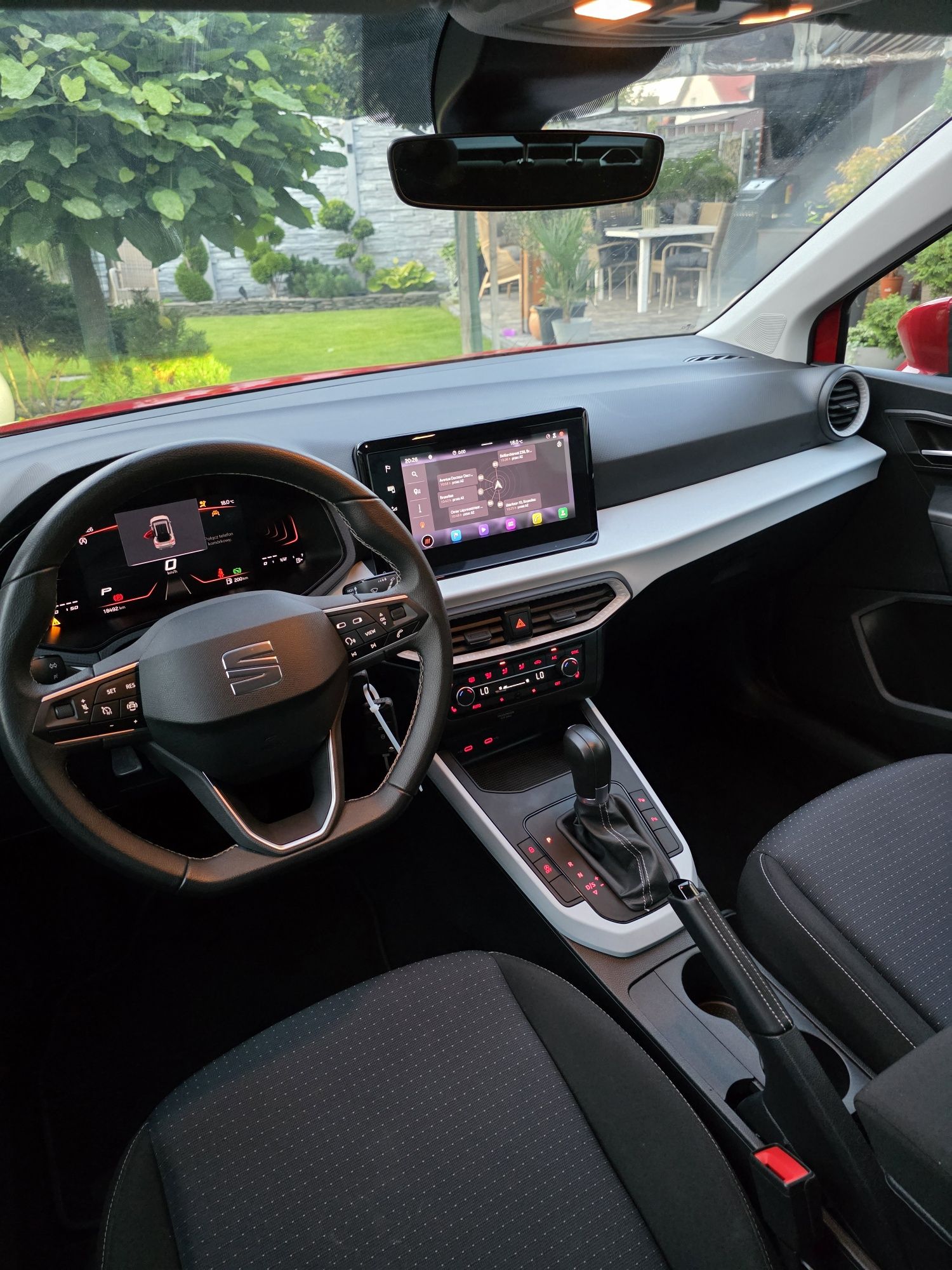 Sprzedam Seat Arona 1.0 TSI DSG 2023 ROK