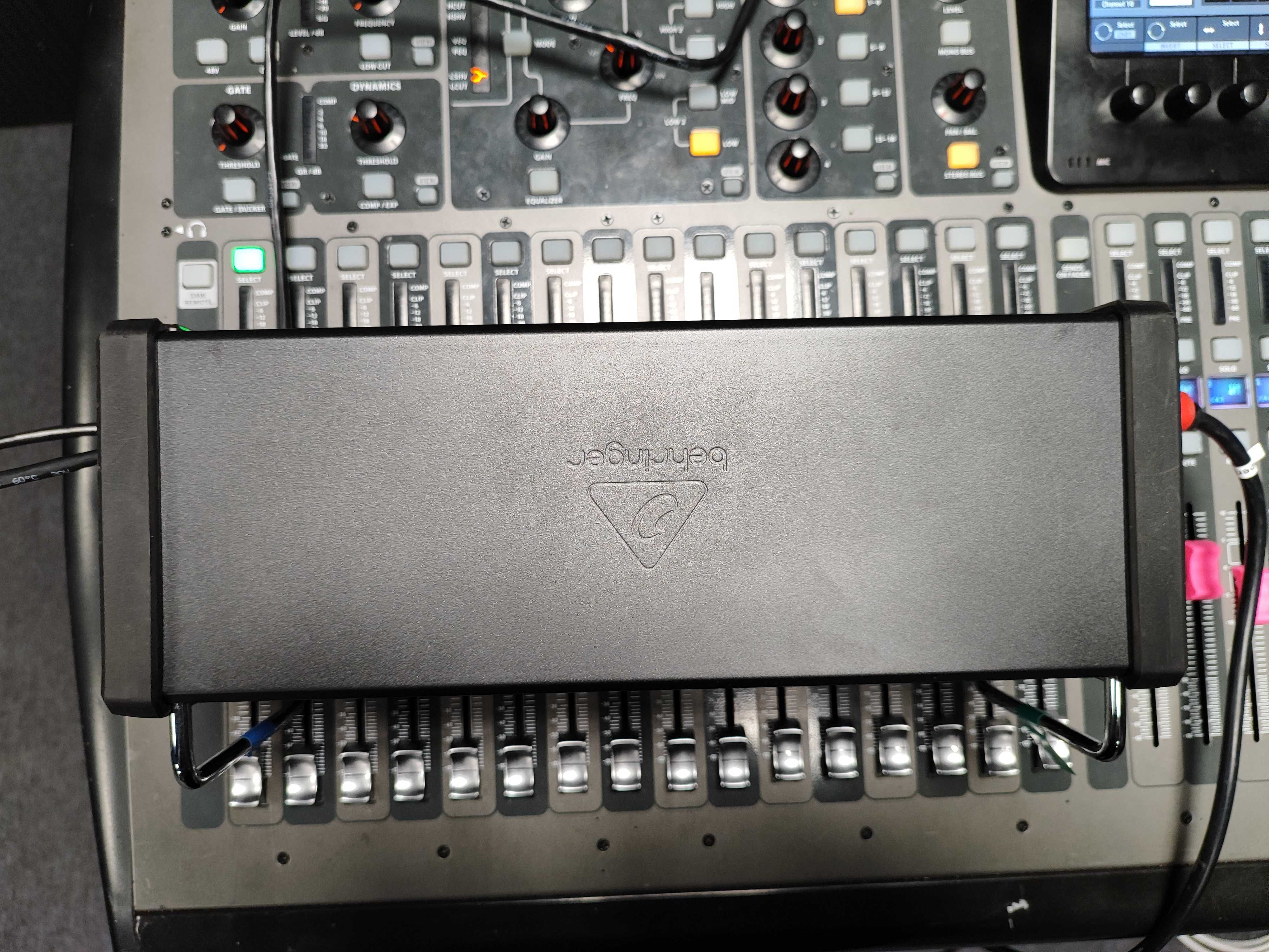 Behringer SD16 stgebox AES50 Ultranet fv 23%
