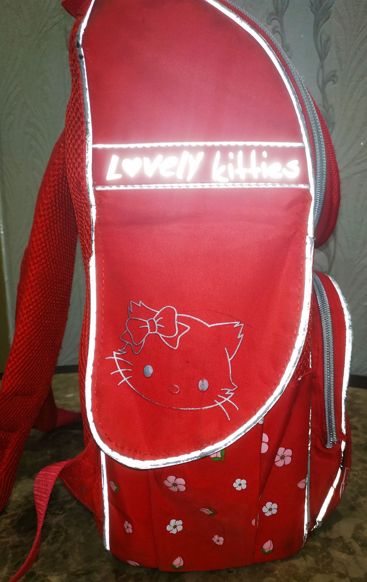 Шкільний рюкзак Lovely Kitties 1-4клас.