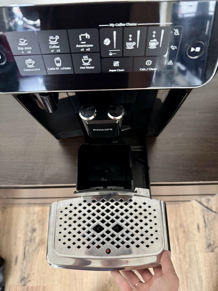 Ekspres do kawy Philips LatteGo 3200