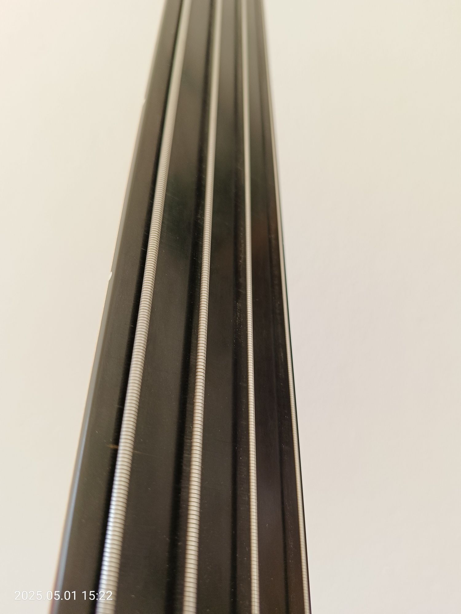 Gitara basowa Hohner Professional Precision Bass Fretless (bezprogowa)