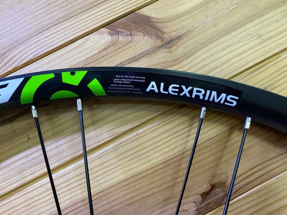 СУПЕР ЦІНА! Колесо переднє 28, обод AlexRims Merida втулка Merida