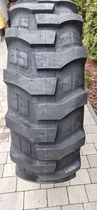 4xopony koparko-ładowarek JCB 16.9-24 | 440/80-24 ) 16PR.