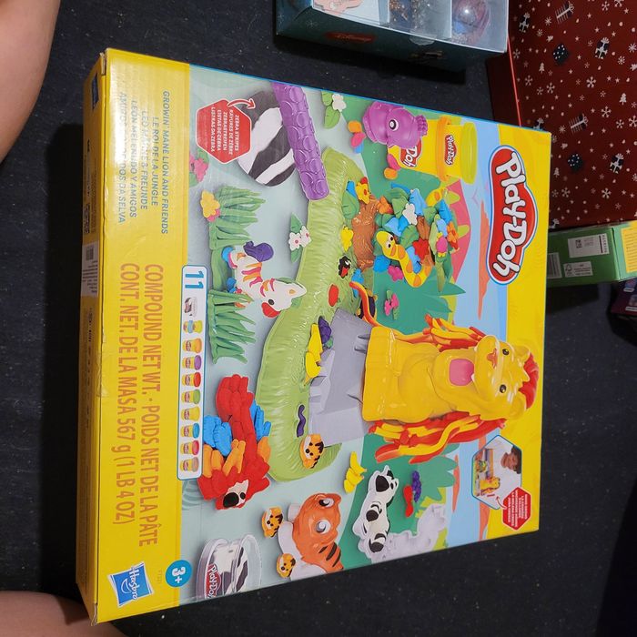 Play doh, modelina, plastelina, ciastolina lew