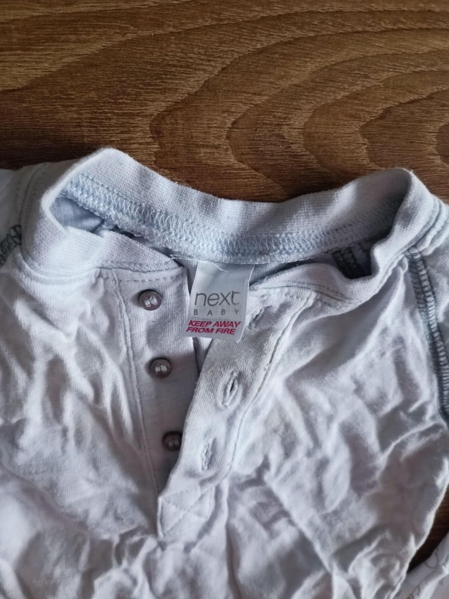 Zadbane białe pajacyki h&M coccodrillo