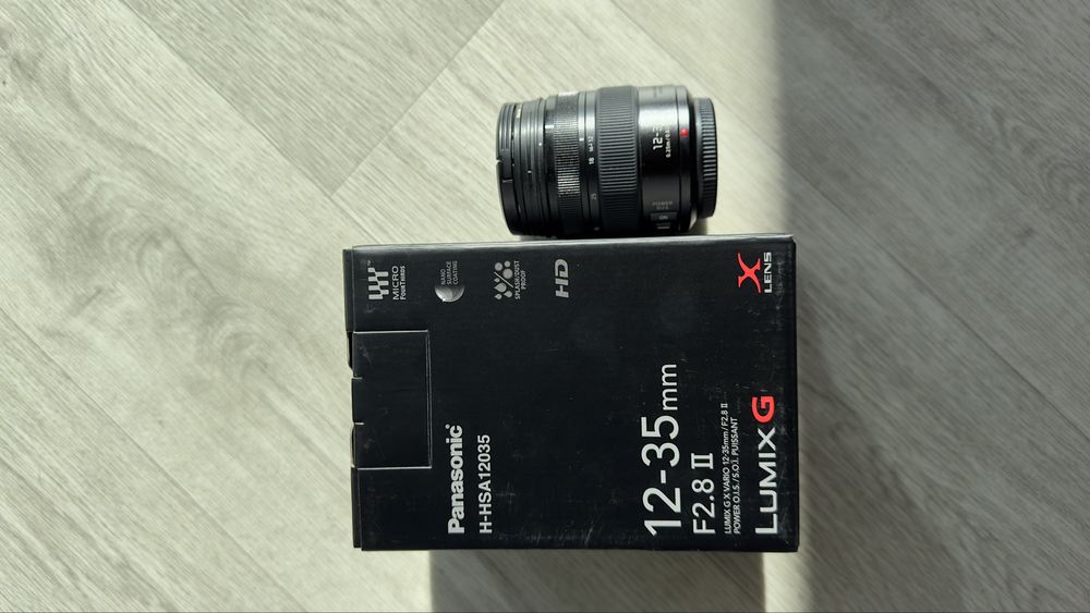 Продам обьектив lumix 12-35 2.8