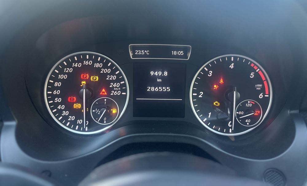 Mercedes A200 2.2 136 CV Ano 2013 ( Motor Mercedes )