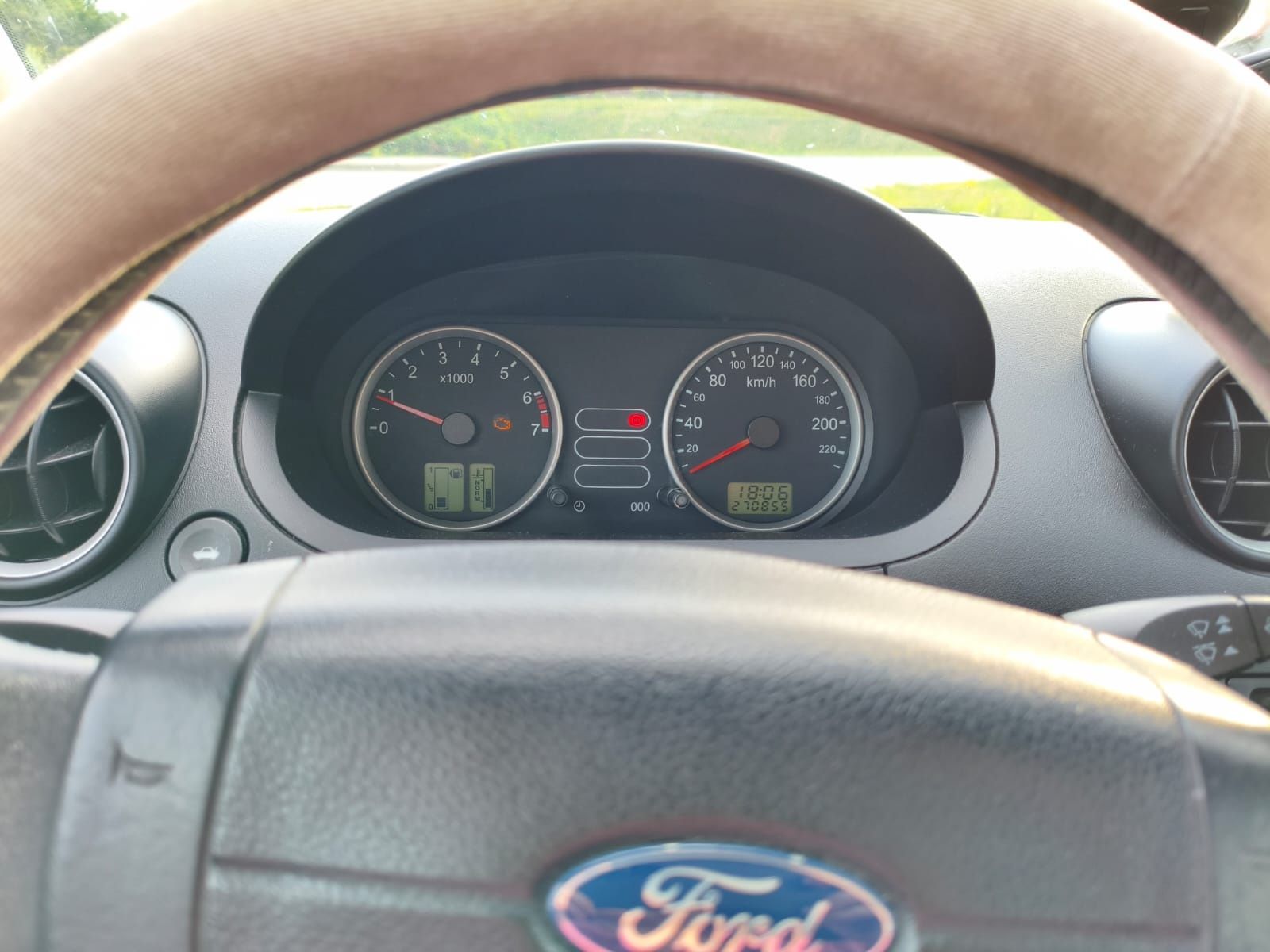Ford Fiesta Ghia benzyna
