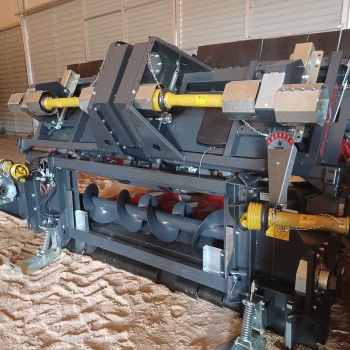 Przystawka do kukurydzy Dominoni  Rok 2024