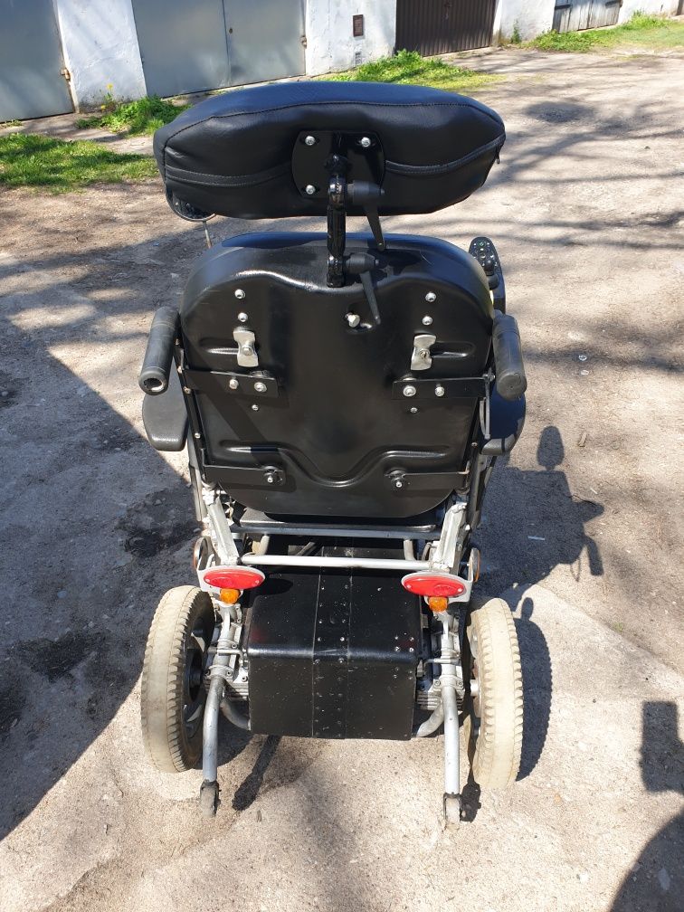 Wózek inwalidzki elektyczny