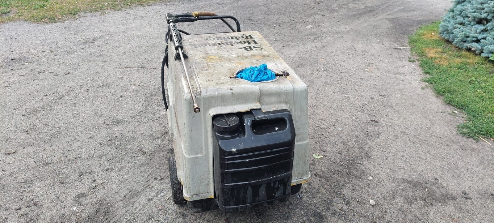 Kärcher hds 690 myjka
