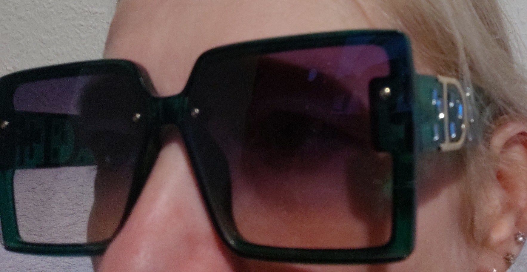 Nowe okulary przeciwsłoneczne