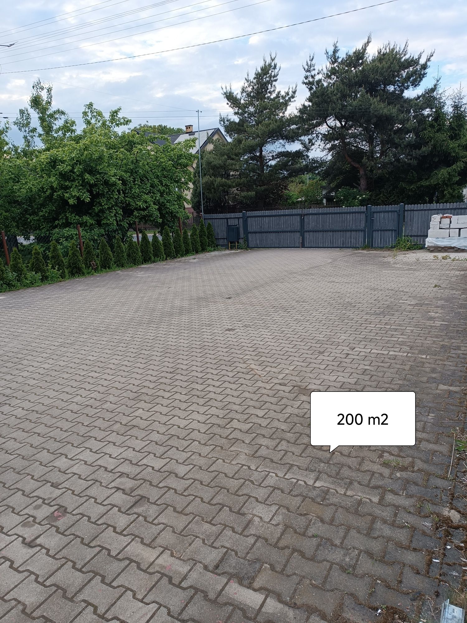 Wynajmę halę, garaż, magazyn 140 m2 Żabia Wola centrum