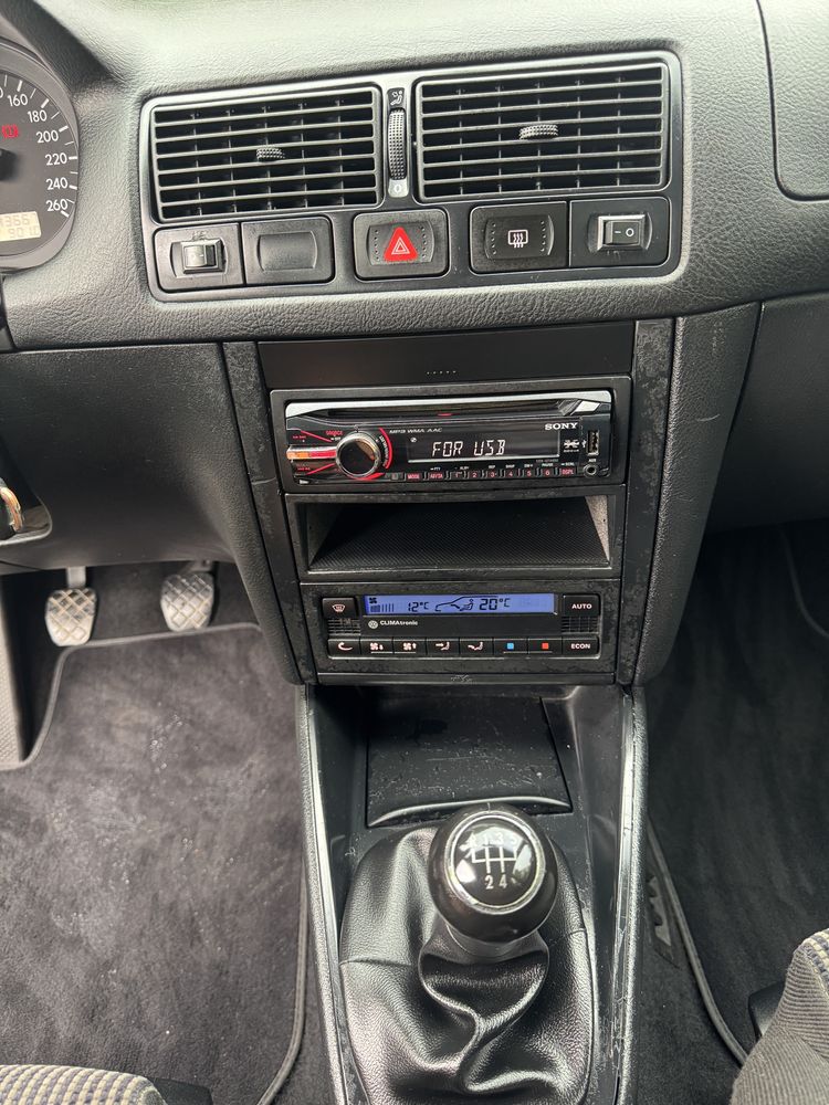 Продаж Golf 4 1.6 mpi