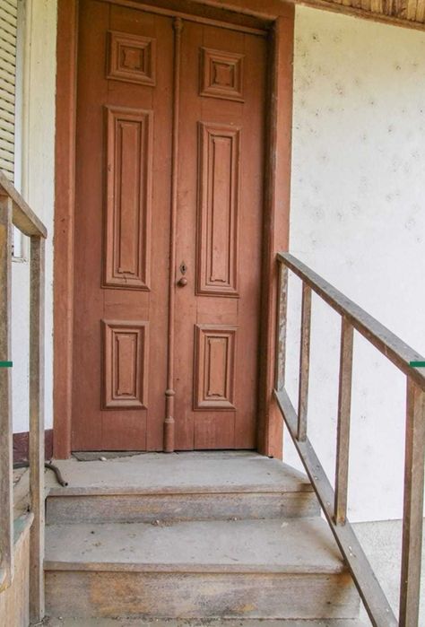 Casa com Caráter para Renovar — Entre Tondela e Carregal do Sal