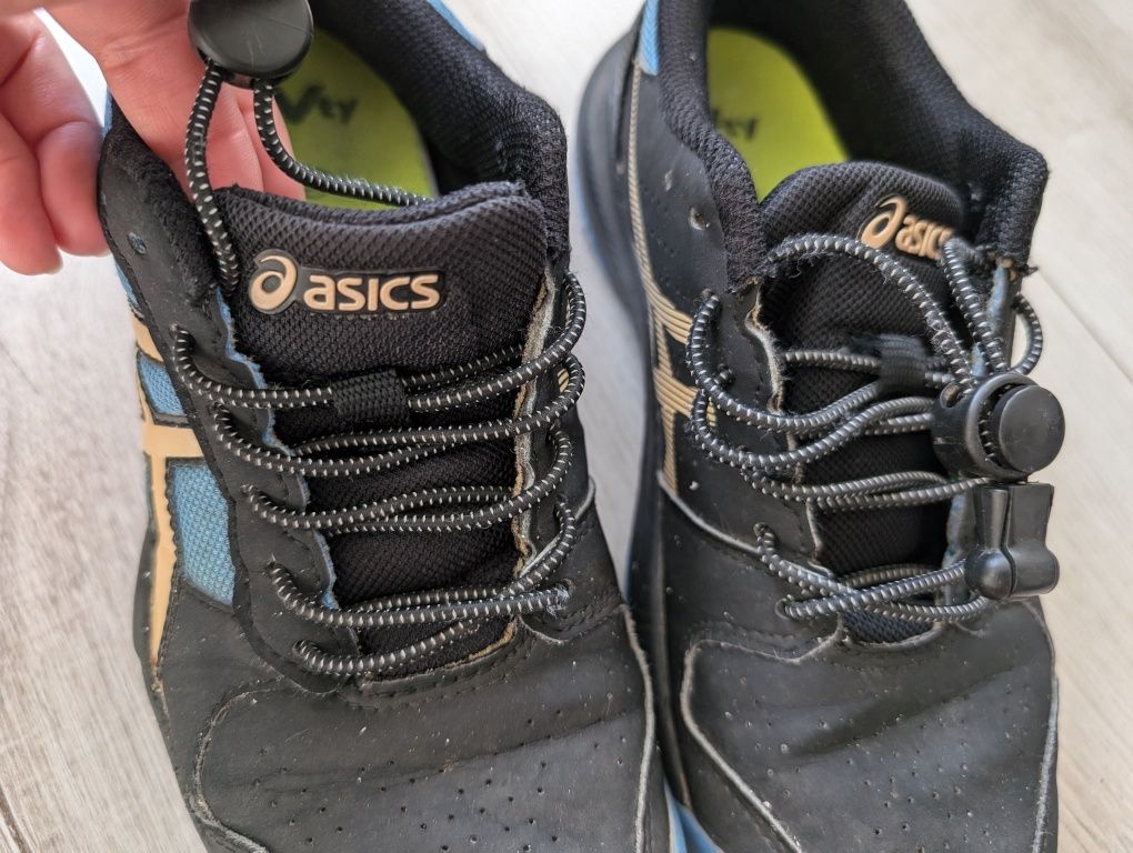 Adidasy ASICS r.34.5