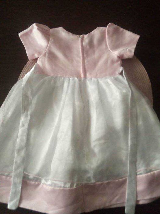 Śliczna sukienka różowo-biała rozm. 6/9m YAN BIN