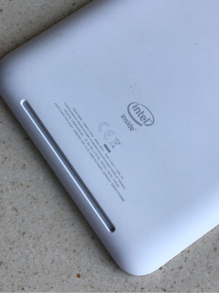 Tablet Asus MemoPad modelo K013 (para reparação ou peças)