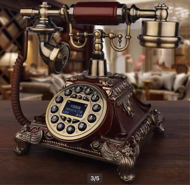 Telefones antigos lindissimos. Pecás com requinte. Novos. 21*26